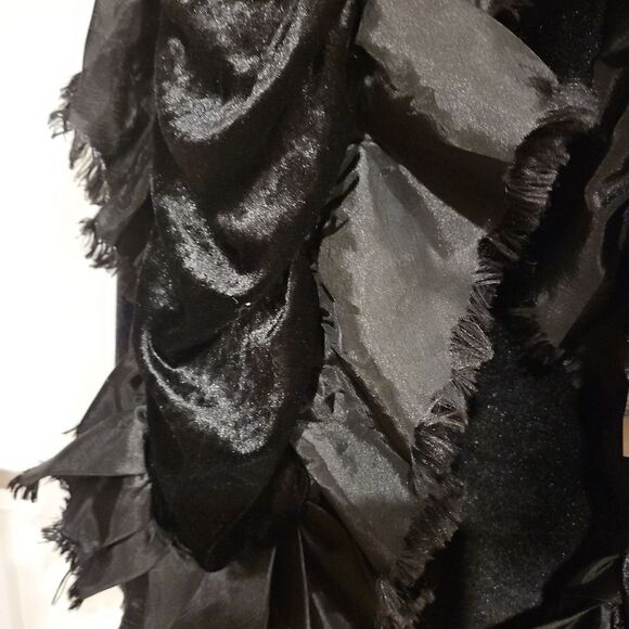 Vintage Reversible Statement Scarf Black Velvet/Gray and Black Pattern - Picture 8 of 9